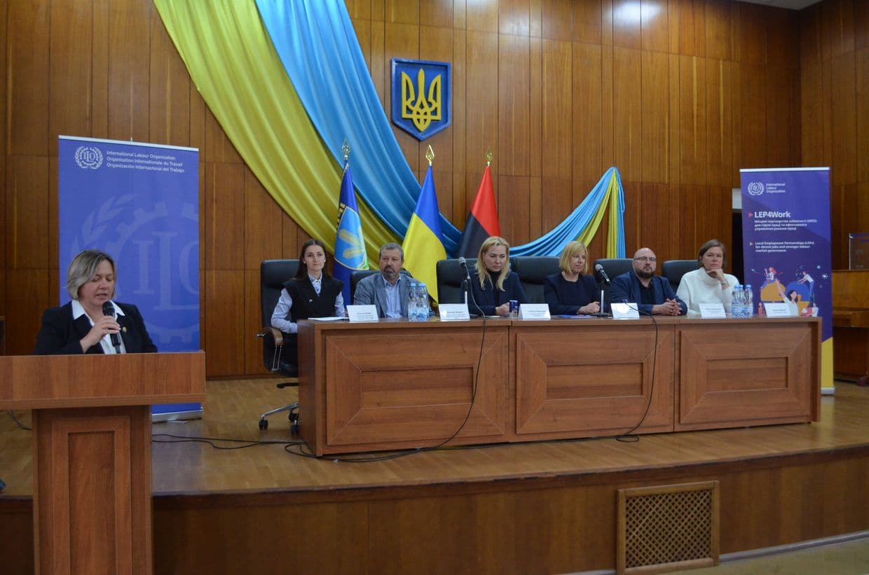 <em>На Київщині розпочався новий проєкт для вирішення викликів, пов’язаних із зайнятістю та економічною інтеграцією ВПО. Фото </em><a href="https://www.facebook.com/UkrainianWomensFund?__tn__=-UC*F"><em>Українського Жіночого Фонду</em></a>