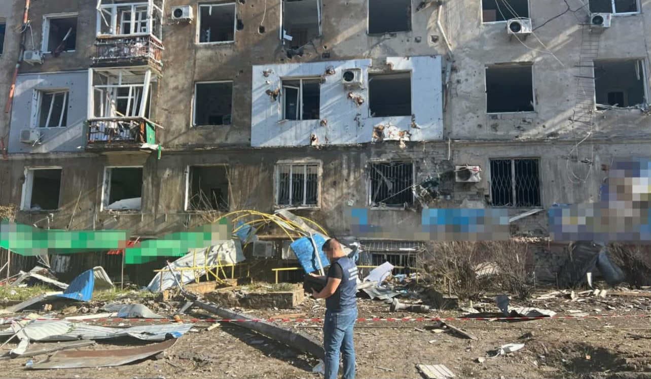 <em>У прокуратурі розповіли про поранених людей після російських атак бомбами по Краматорську. Фото: прокуратури</em>