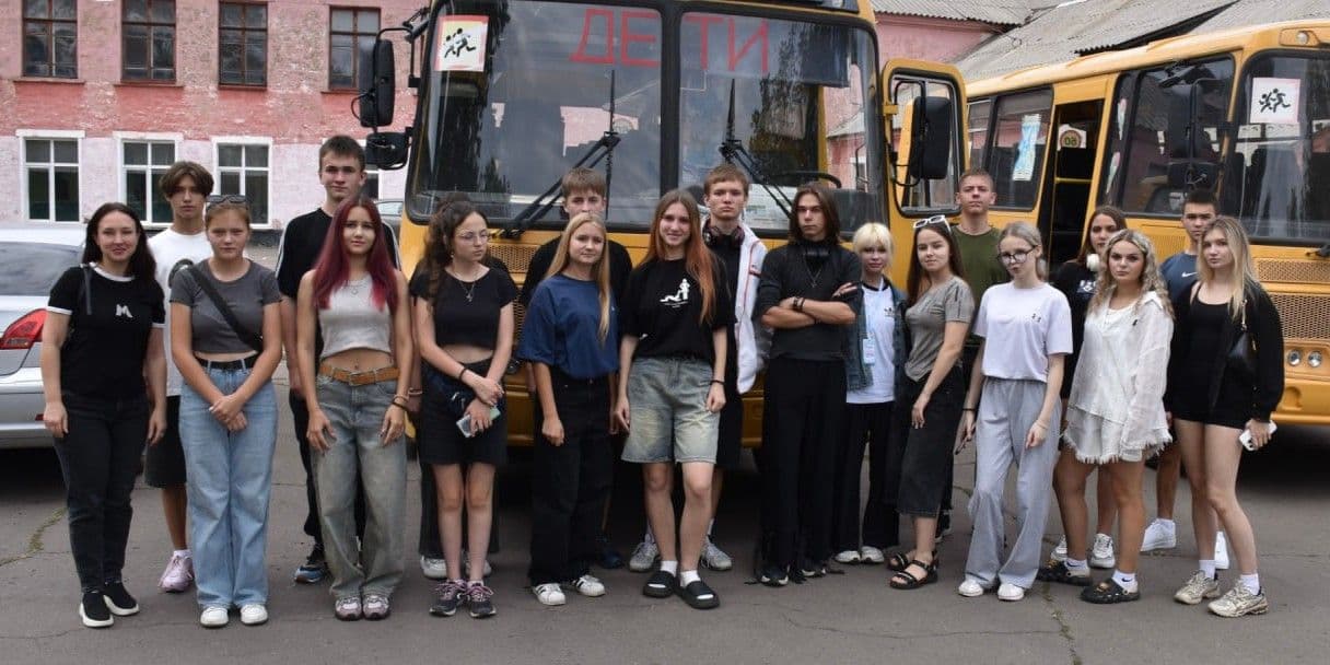 <em>Діти з окупованої Луганщини. Фото з відкритих джерел</em>