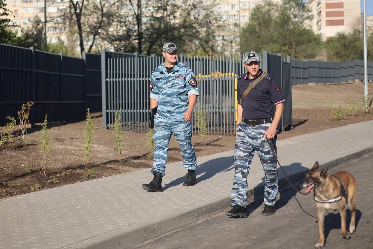 <em>Патруль у так званій "лнр". Фото з відкритих джерел</em>