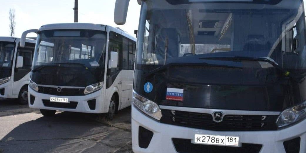<em>Автобуси в окупованому Сіверськодонецьку. Фото з відкритих джерел</em>
