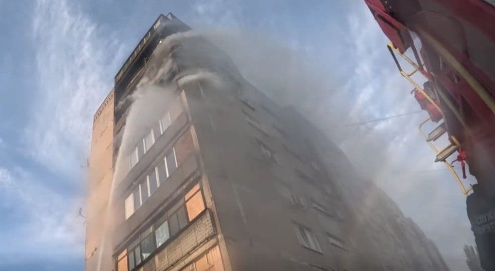 У ДСНС показали, як рятувальники працювали на місцях "прильотів" по Донеччині