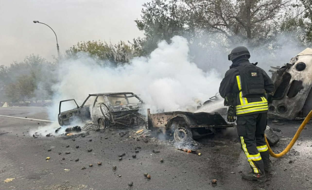 На Донеччині надзвичайники ліквідували три пожежі спричинені ворожими обстрілами