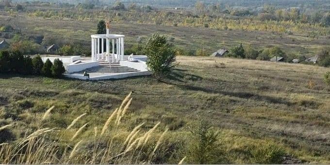 <em>Меморіальний комплекс "Привільнянський плацдарм". Фото: Вікторія Єгорова</em>