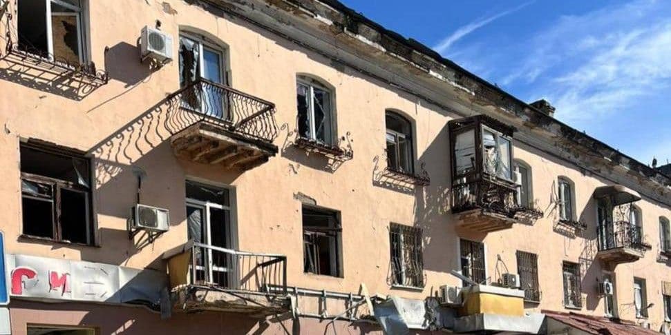 Одна людина загинула та ще 7 були поранені внаслідок російських обстрілів Донеччини (фото)