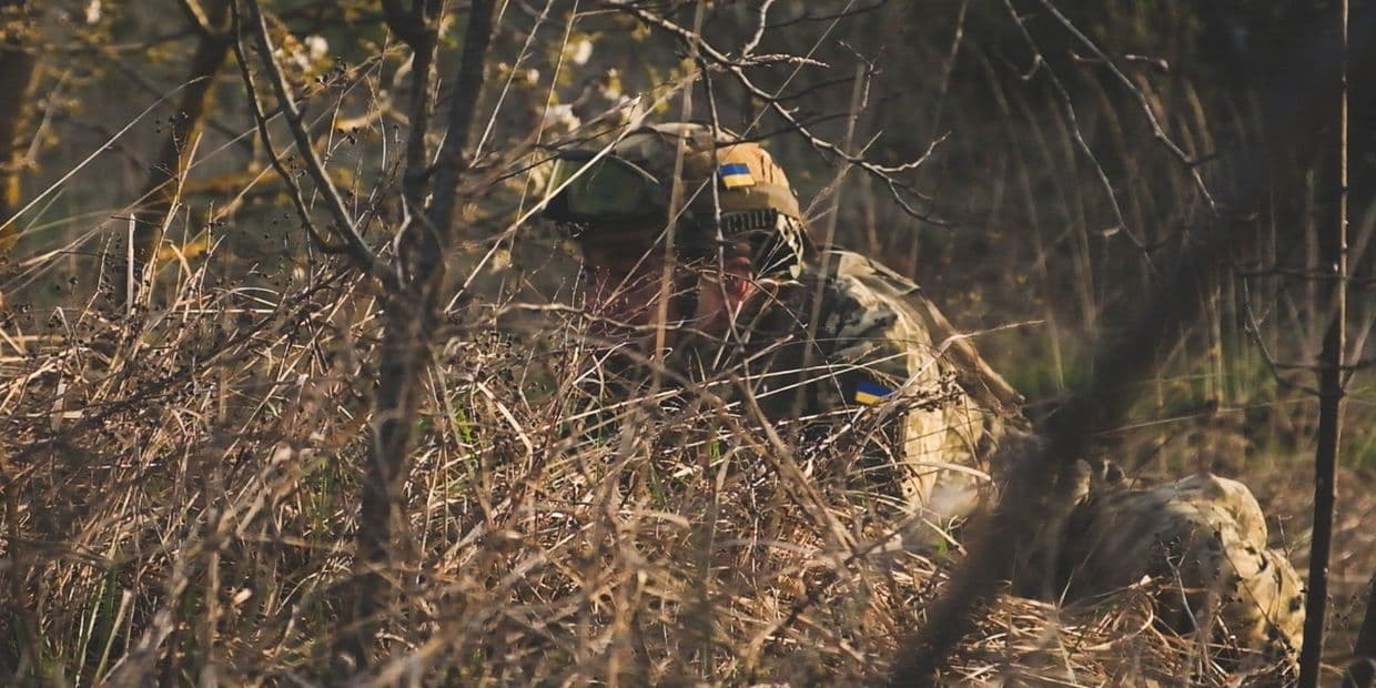 <em>Український захисник. Фото: 406-та окрема артилерійська бригада ім. генерал-хорунжого Олексія Алмазова</em>