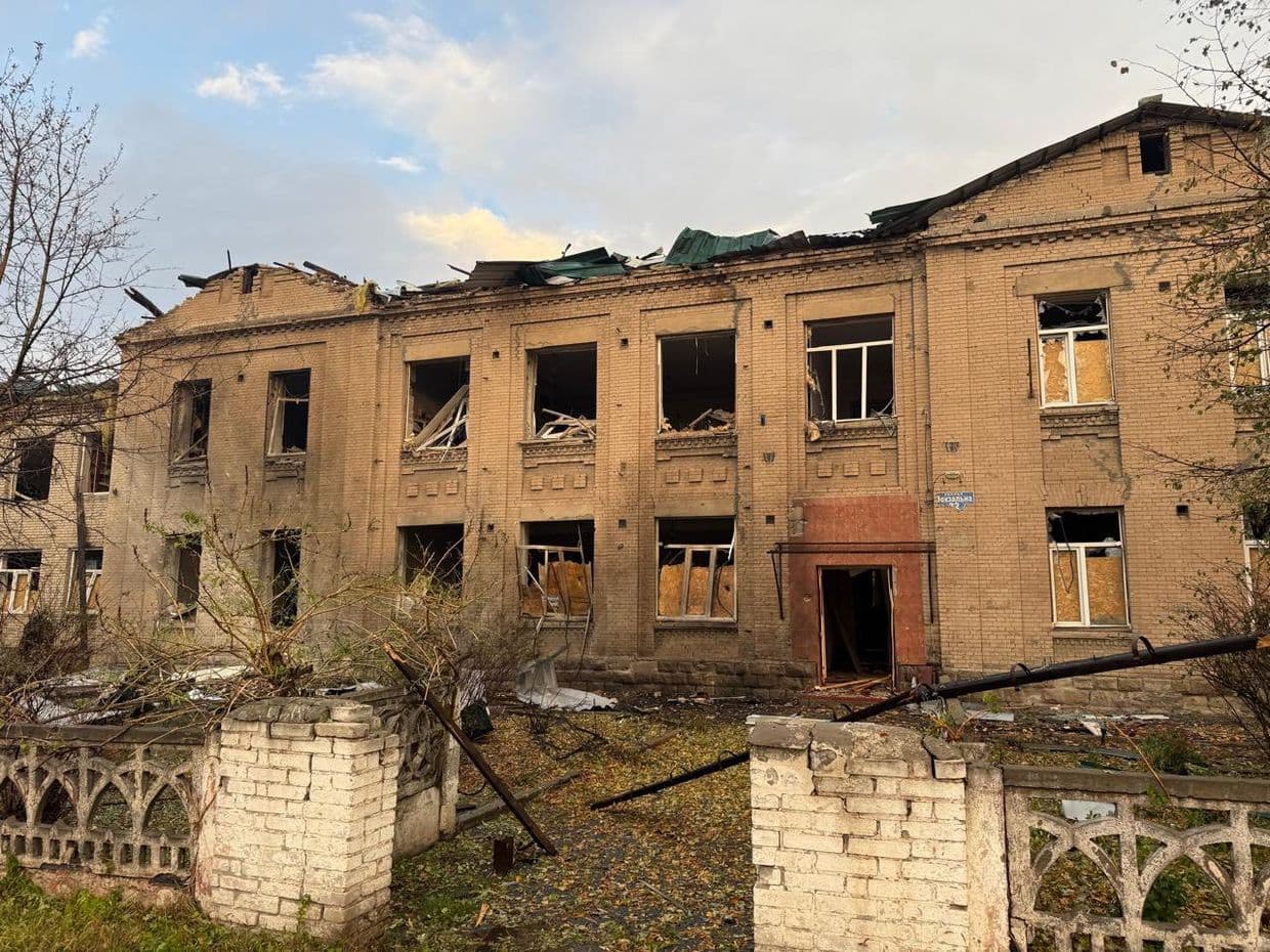 <em>Наслідки удару по Слов'янську, 7 жовтня 2025 року. Фото: Facebook/Вадим Лях</em>