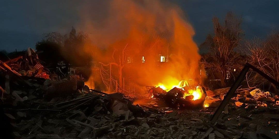 <em>Наслідки російського обстрілу 7 жовтня 2025 року. Фото: Поліція Донеччини</em>