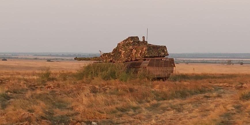 <em>Український танк. Фото: Оперативне командування "Схід"</em>