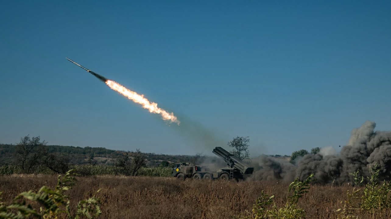 <em>ЗСУ, техніка стріляє, війна. Фото: 11-й армійський корпус</em>