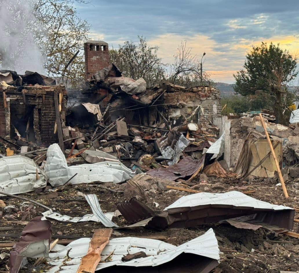 <em>Наслідки удару по Краматорську 8 жовтня 2025 року. Фото: Краматорська міська рада</em>
