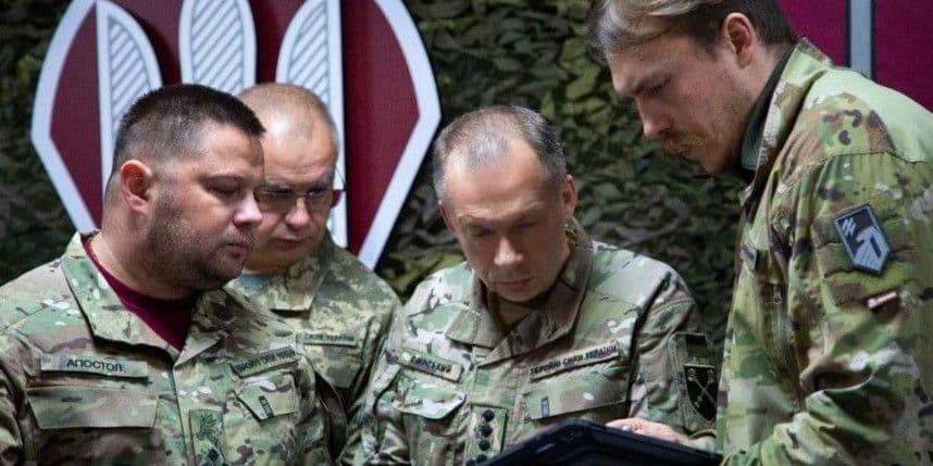 <em>Нарада. Фото: Головнокомандувач ЗСУ</em>