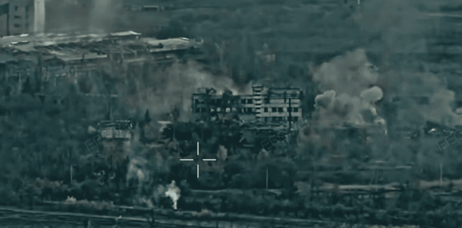 У ГУР показали бойову роботу спецпризначенців у Покровську на Донеччині (відео)