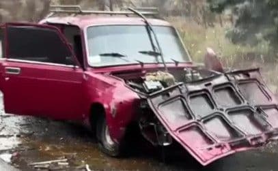 У Костянтинівці від удару дрона постраждав легковик (відео)