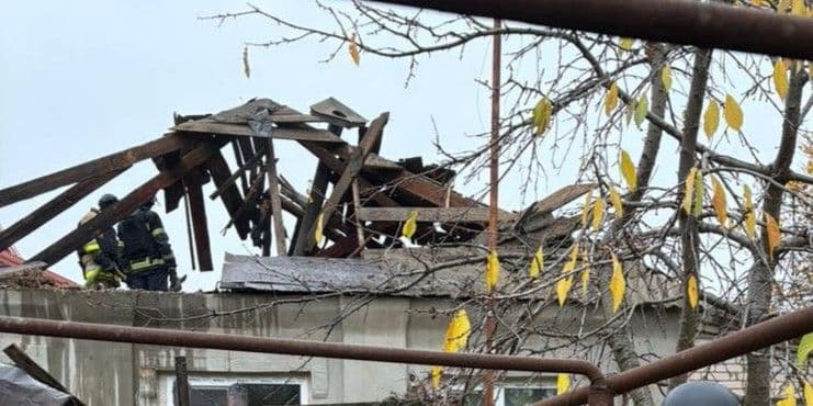 Зранку російський дрон ударив по будинку в Слов'янську