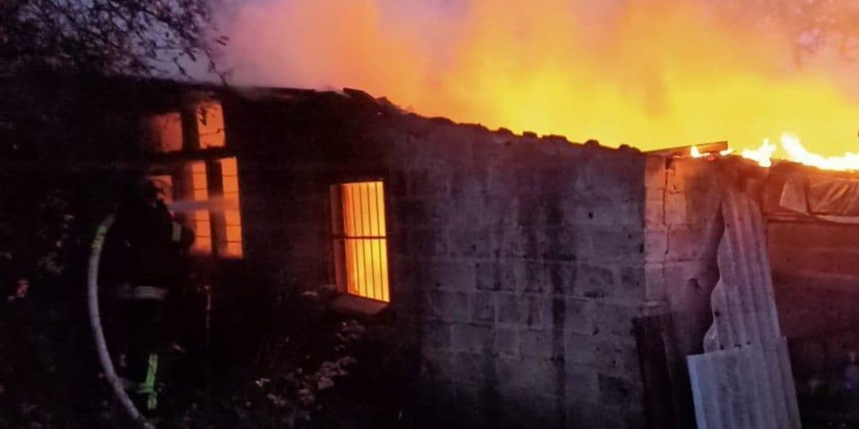 Учора вогнеборці гасили пожежі у Дружківці та Ясногірці: що відомо (фото)