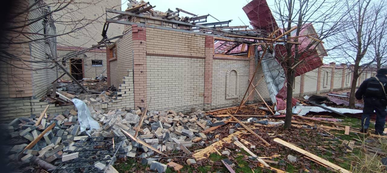 <em>З Донеччини евакуювалося 64 людини з дітьми. Фото: Донецька ОВА</em>