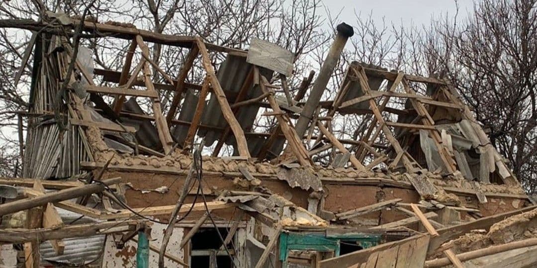 Унаслідок російських ударів по Донеччині були зруйновані ще 33 цивільні об'єкти (фото)