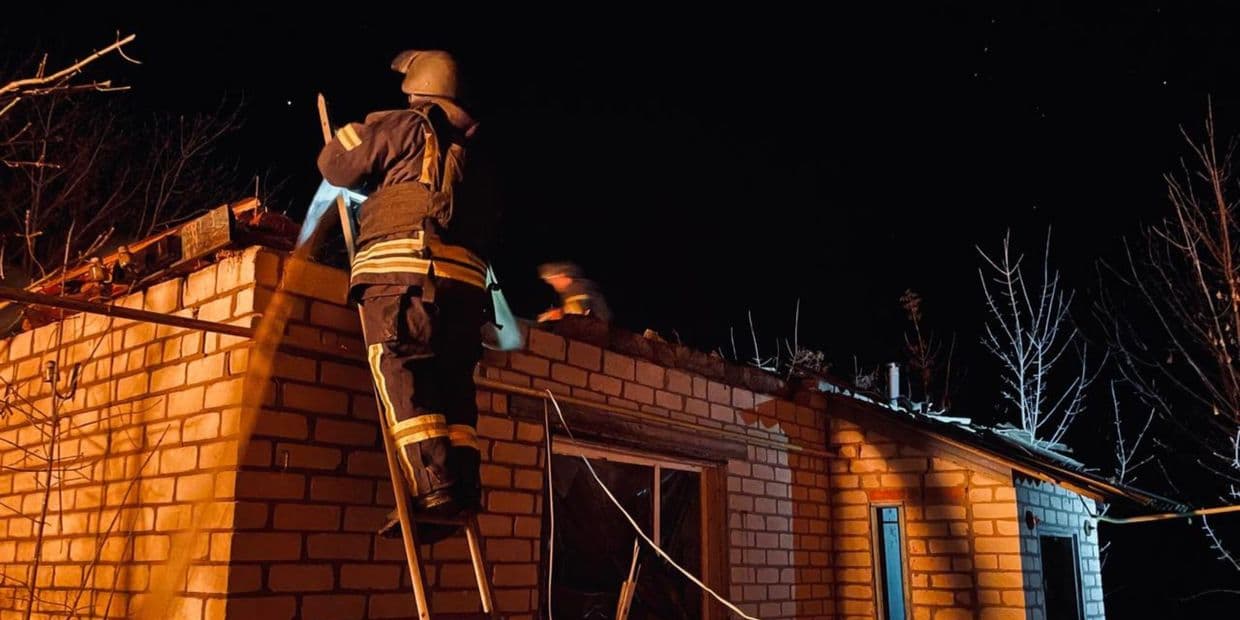 Унаслідок удару по Билбасівці виникла пожежа в житловому будинку (фото)