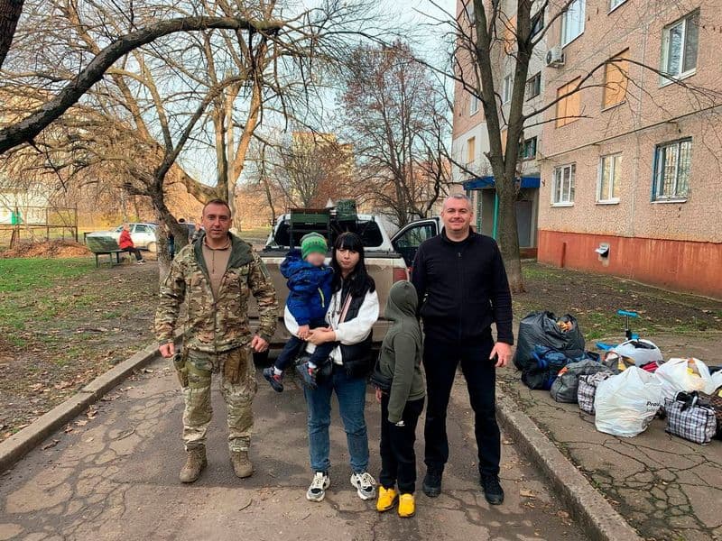 <em>Евакуація з Дружківської громади родин з дітьми. Фото: МВА</em>