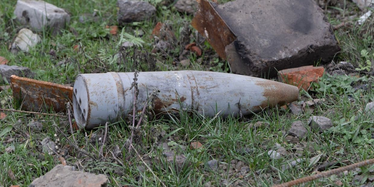 На Донеччині рятувальники виявили ще понад 100 вибухонебезпечних предметів (фото)