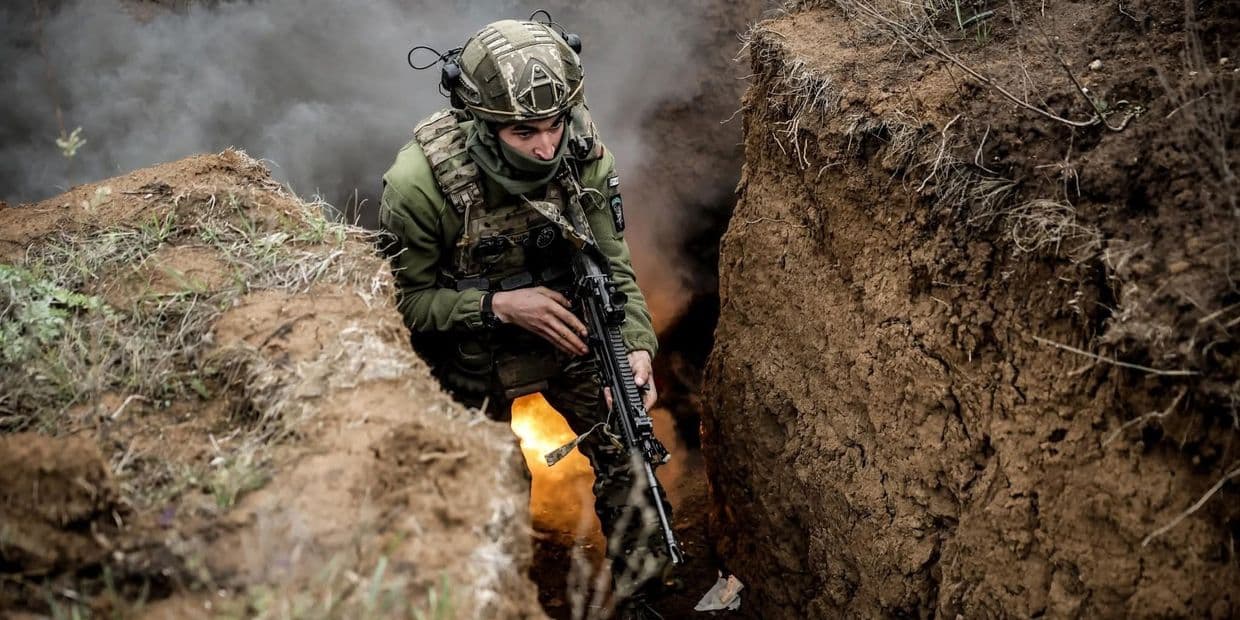 <em>Украинский защитник. Фото: 24 ОМБр</em>