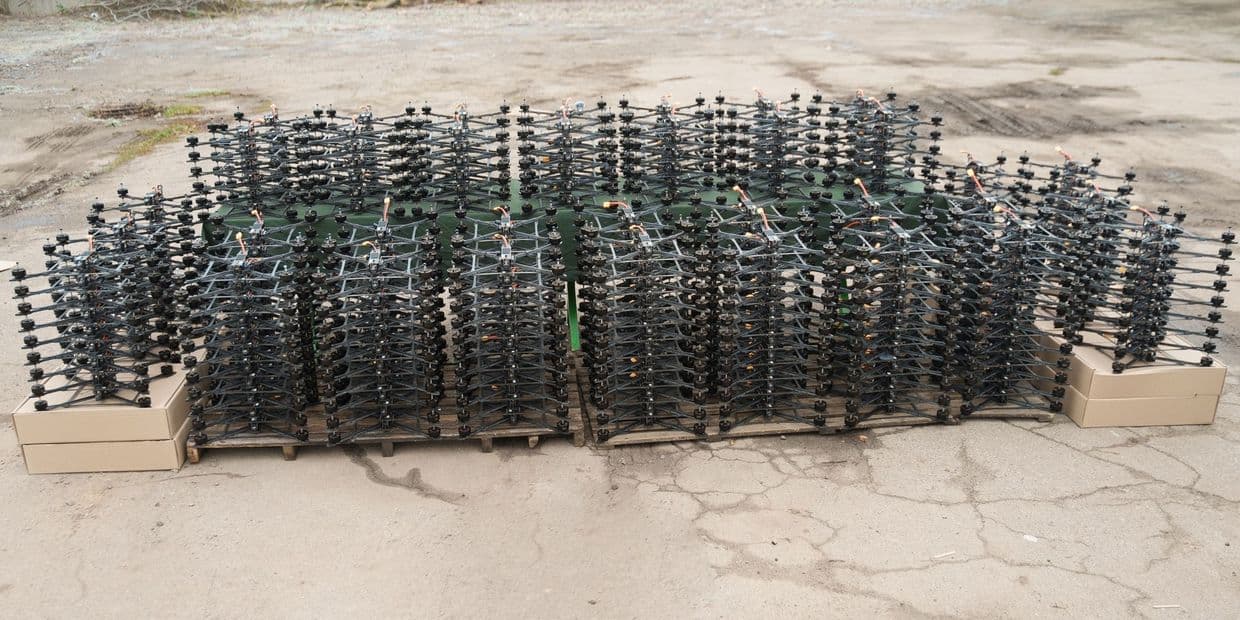 Вінниця передала 210 FPV-дронів для Луганського прикордонного загону (фото)