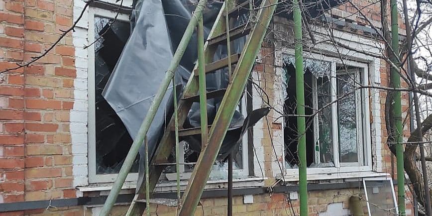 Під російським вогнем перебували 13 населених пунктів Донеччини: які наслідки (фото)