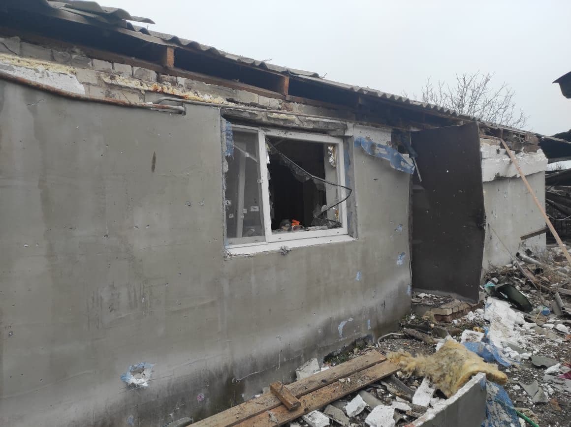 <em>Наслідки обстрілів на Донеччині. Фото: Донецька ОВА</em>