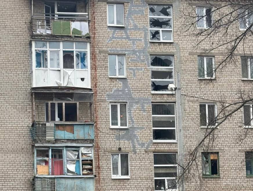 Краматорськ під ворожим обстрілом: пошкоджено будинки