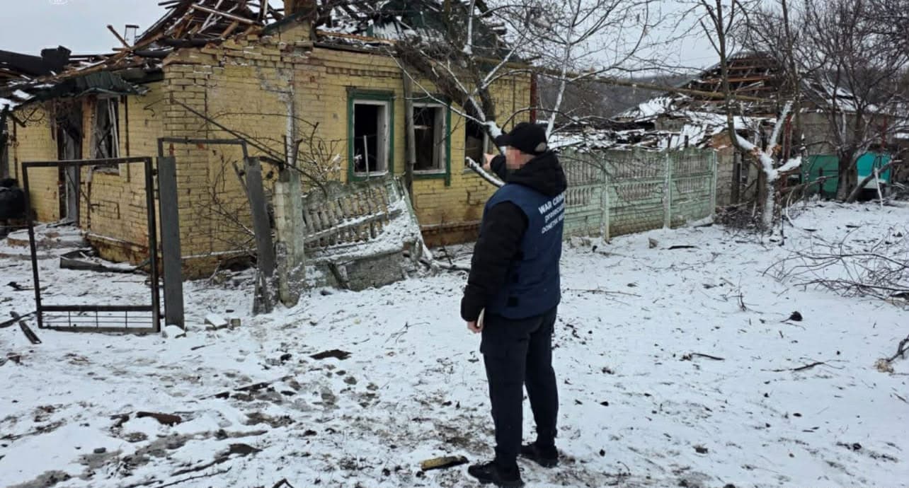 У прокуратурі розповіли про постраждалих після атаки військ рф по приватному сектору Словʼянська