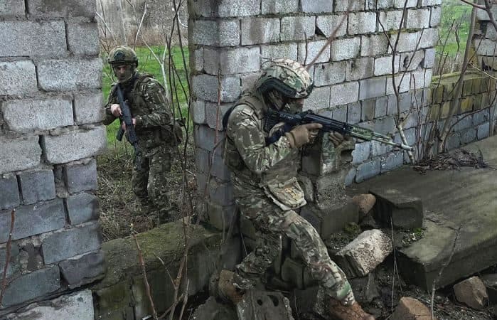 Бійці російської окупаційної армії. Фото з відкритих джерел