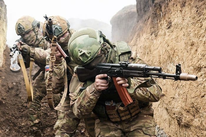 Бійці російської окупаційної армії. Фото з відкритих джерел