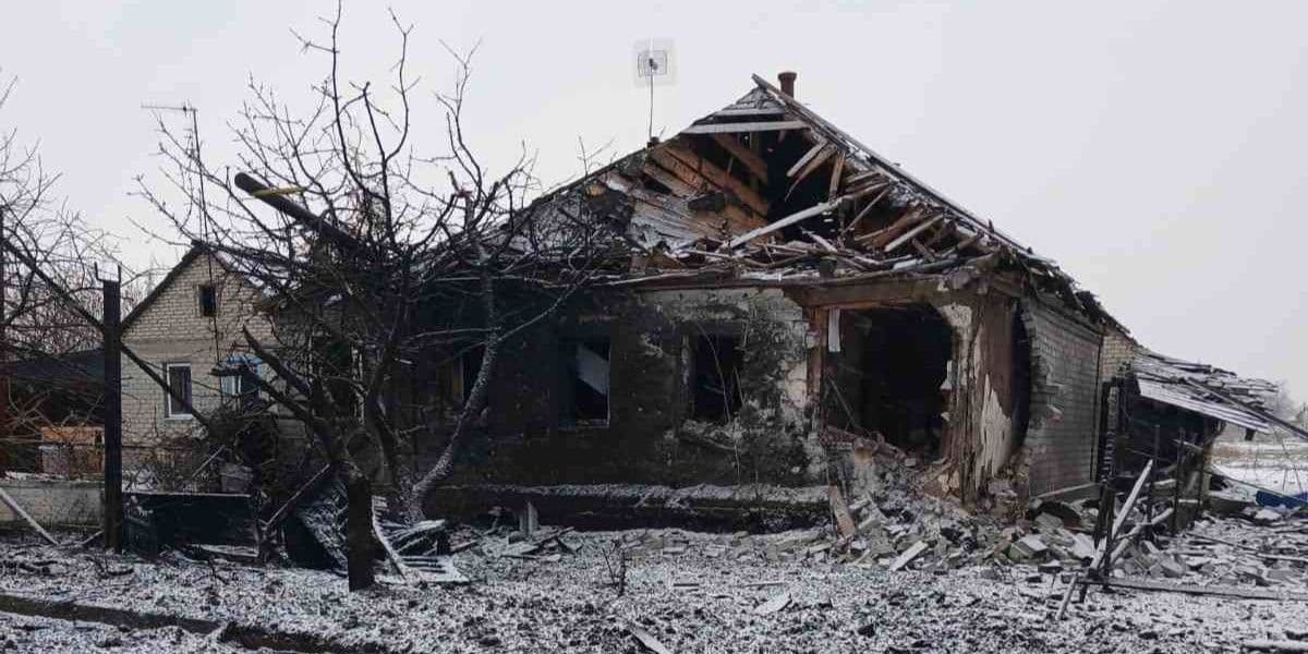 Армія рф 21 раз обстріляла населені пункти Донеччини: які наслідки (фото)