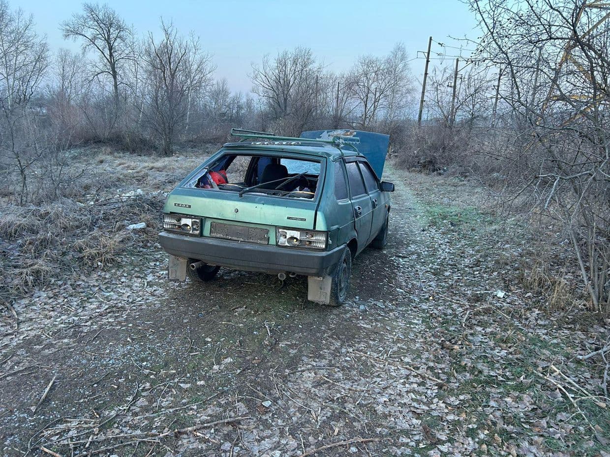 Дроны захватчиков атаковали Славянск: повреждены жилье и легковушка
