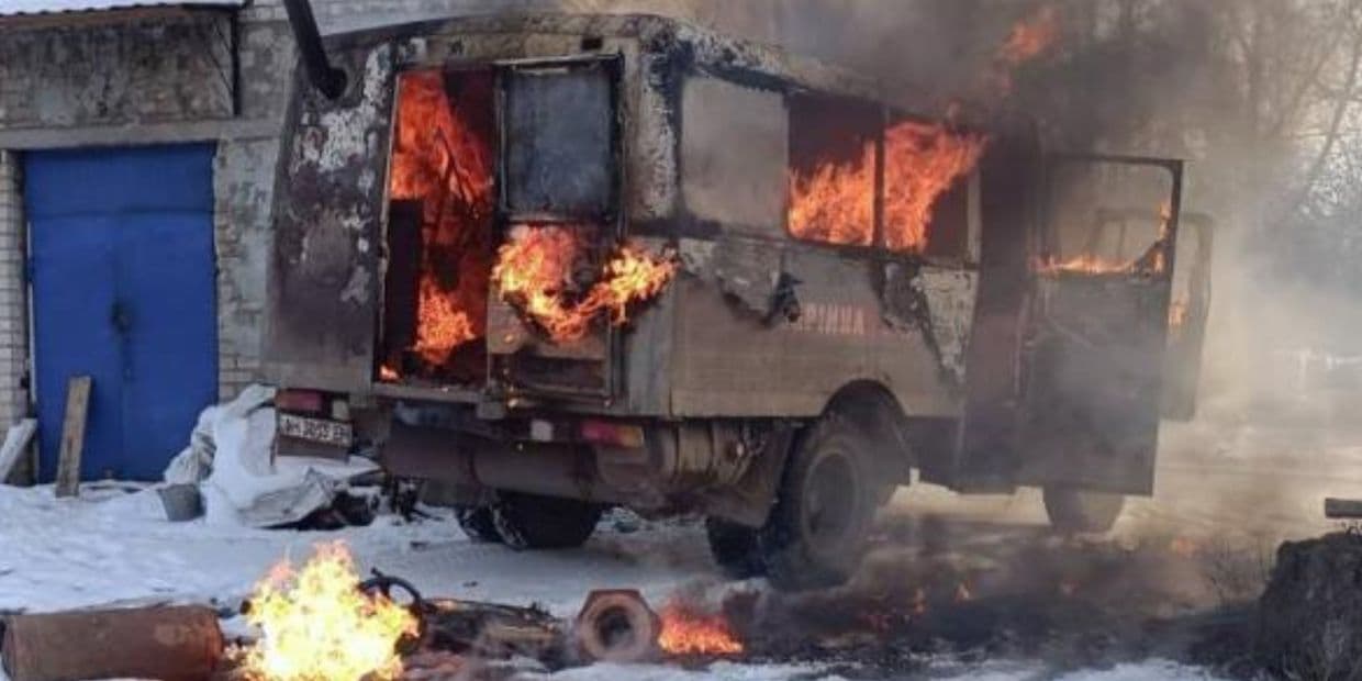 У Слов'янську горіла "аварійка": є постраждалий (фото)