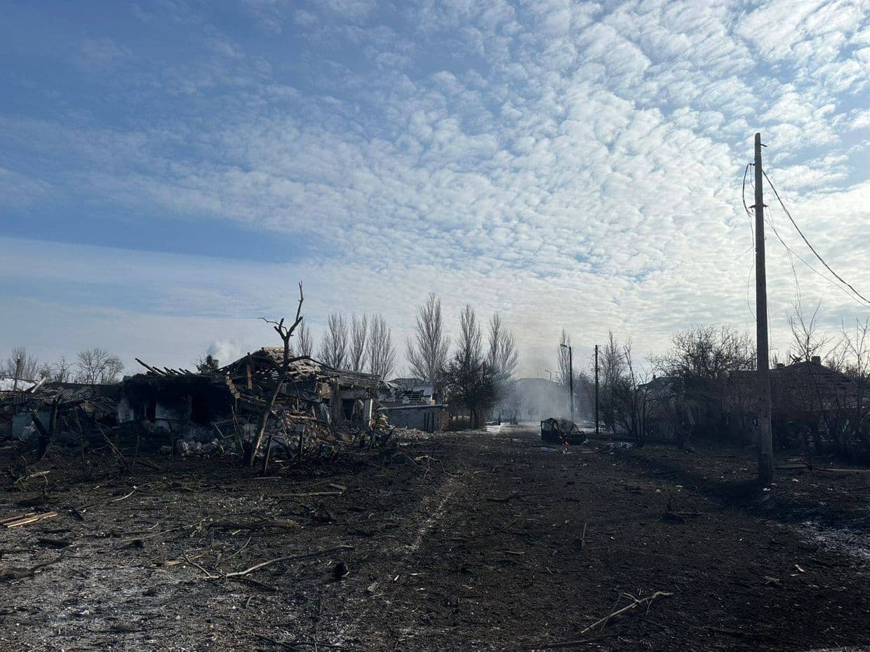 <em>Наслідки обстрілів на Донеччині. Фото: Донецька ОВА</em>