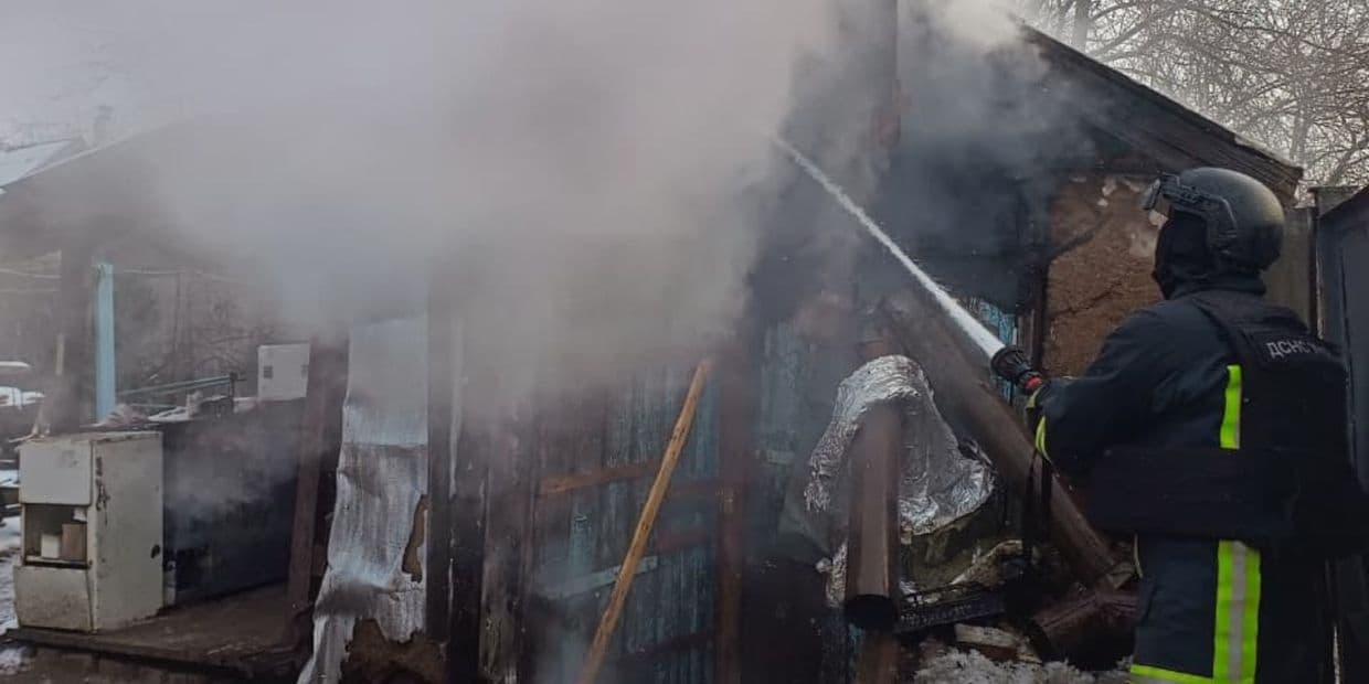 У Слов'янську ліквідували 2 пожежі, 1 з яких виникла внаслідок ворожого обстрілу