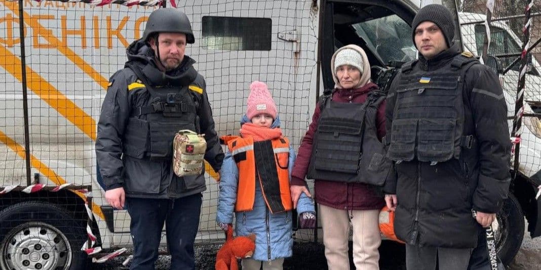 З Дружківки евакуювали дитину та двох маломобільних жителів