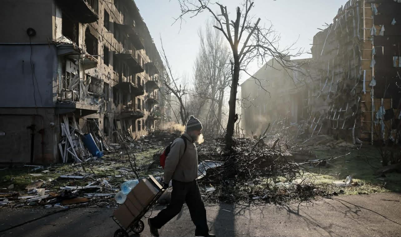 У місті Костянтинівка залишається ще багато цивільних, які живуть під ворожими обстрілами