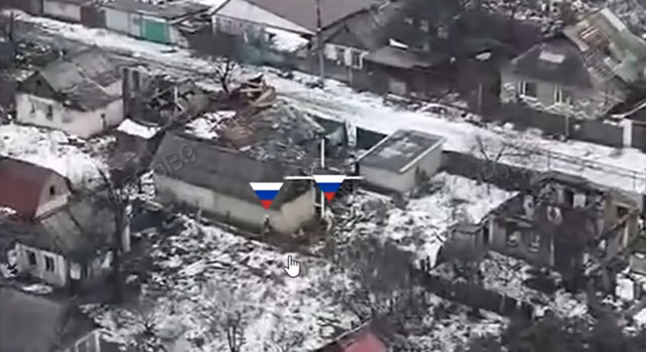 <em>На півночі Покровська українські сили зупинили скритне просування понад 20 росіян. Скрін з відео 7 корпус швидкого реагування ДШВ</em>