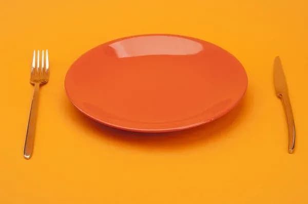 В окупованому Маріуполі діти у школах залишилися без гарячого харчування