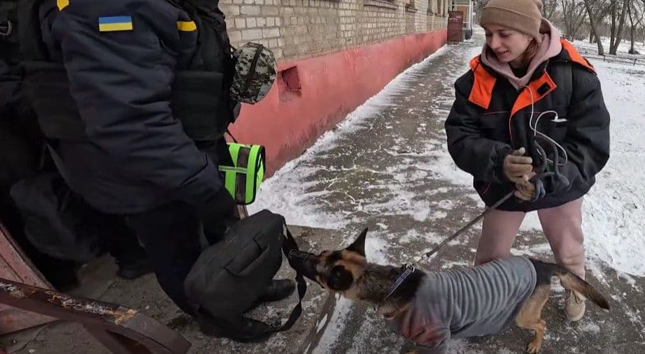З прифронтової Дружківки громадян евакуюють разом із їхніми улюбленцями (відео)