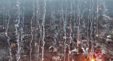 Росіяни засипають Костянтинівку фосфором і полюють дронами на мирних жителів (фото, відео)