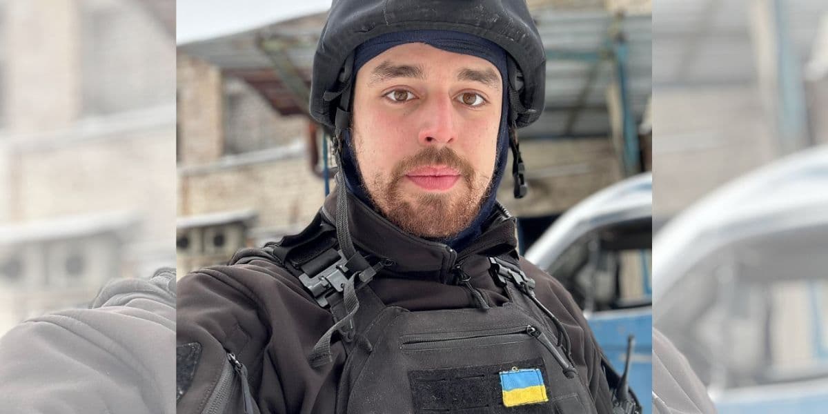 Після атаки FPV-дрона краматорський волонтер Богдан Зуяков нарахував на тілі 27 отворів від уламків
