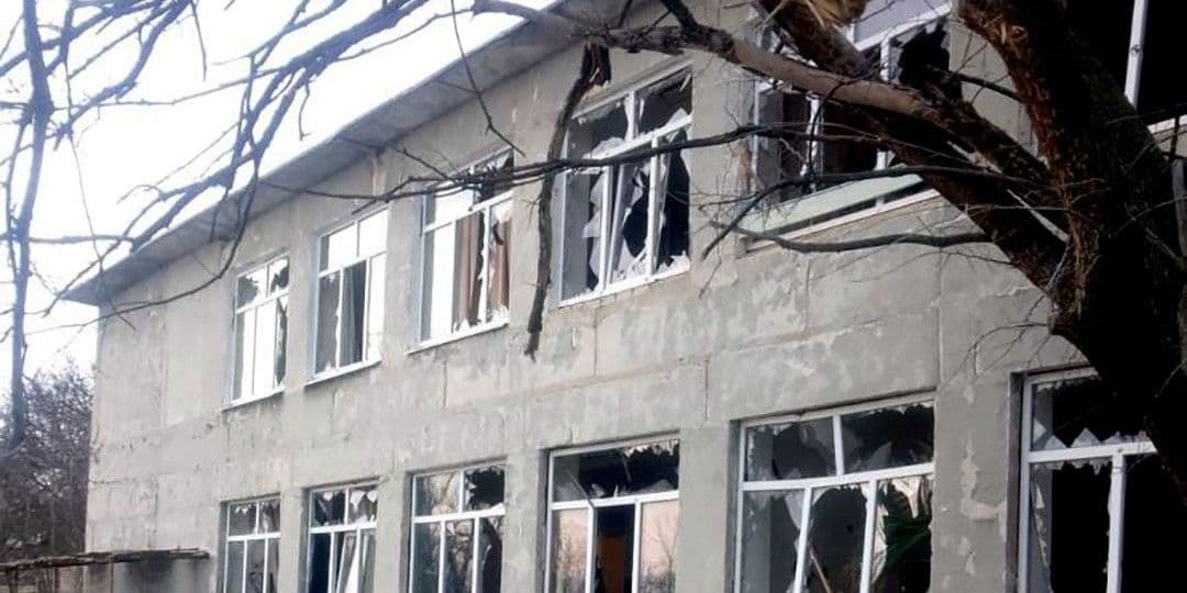 Росіяни 22 рази обстріляли населені пункти Донеччини: які наслідки атак