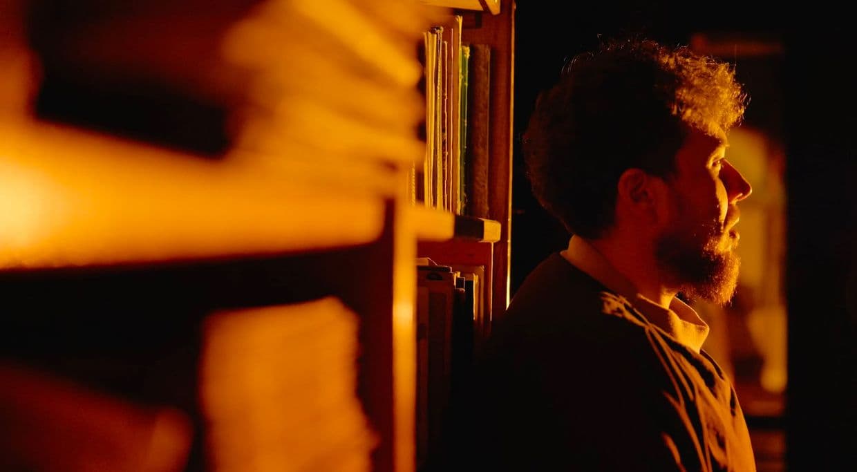 Український співак з Луганщини презентував кліп про внутрішній стан людини