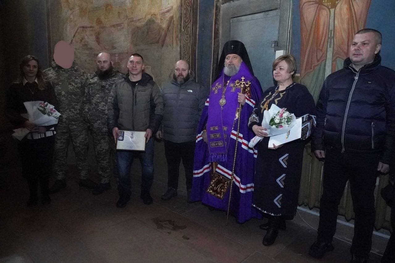 Харченко вручив державні нагороди та обласні відзнаки Захисникам Луганщини (фото)