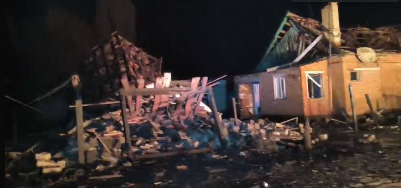 Пораненні цивільні та зруйновані будинки: рашисти 7 разів обстріляли населені пункти Донеччини (фото)