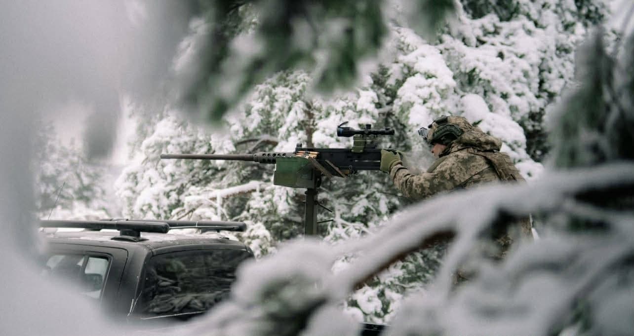 <em>157 ОМБр. Український військовий зі зброєю. </em>